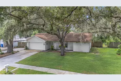 3412 Little Oak Street, Valrico, FL 33596 - Photo 3