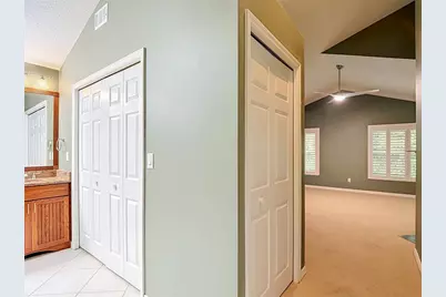 15886 Sanctuary Drive, Tampa, FL 33647 - Photo 31