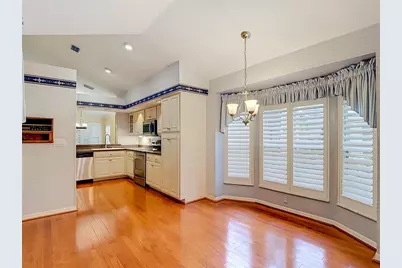 15886 Sanctuary Drive, Tampa, FL 33647 - Photo 11