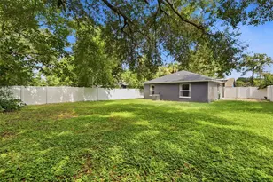 213 E Cluster Ave, Tampa, FL 33604 - Photo 21