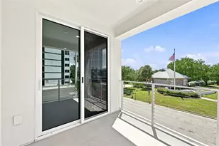 19101 Gulf Blvd, Indian Shores, FL 33785 - Photo 21