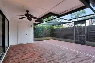 15217 W Pond Woods Dr, Tampa, FL 33618 - Photo 43