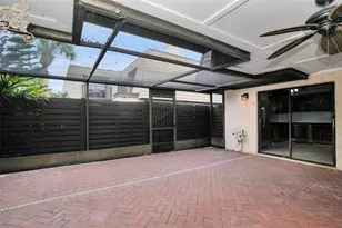 15217 W Pond Woods Dr, Tampa, FL 33618 - Photo 41