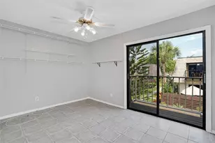 15217 W Pond Woods Dr, Tampa, FL 33618 - Photo 35