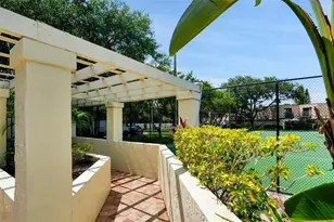 15217 W Pond Woods Dr, Tampa, FL 33618 - Photo 59