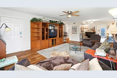5895 18th Street N #1, Saint Petersburg, FL 33714 - Photo 11