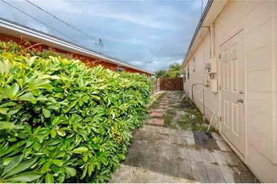 6210 4th Avenue S, Saint Petersburg, FL 33707 - Photo 31