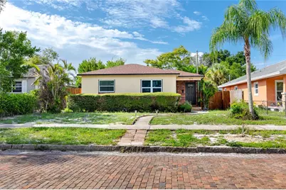 6210 4th Avenue S, Saint Petersburg, FL 33707 - Photo 1
