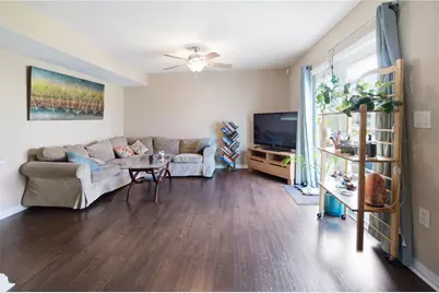12414 Touchton Drive #100, Tampa, FL 33617 - Photo 3