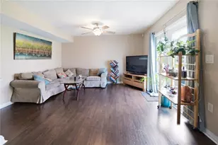 12414 Touchton Dr, Tampa, FL 33617 - Photo 3