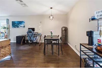 12414 Touchton Drive #100, Tampa, FL 33617 - Photo 5