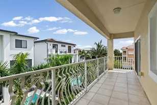 138 175th Ave E, Redington Shores, FL 33708 - Photo 39