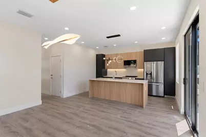 8456 Modano Place, Tampa, FL 33614 - Photo 5