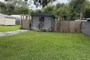 4648 Nellie St, Edgewater, FL 32141 - Photo 11