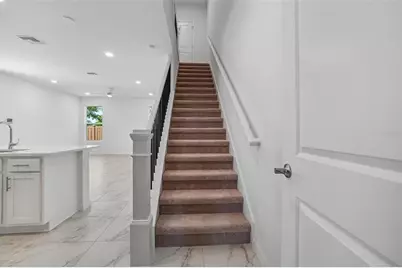 649 Silver Stream Court, Brandon, FL 33511 - Photo 3