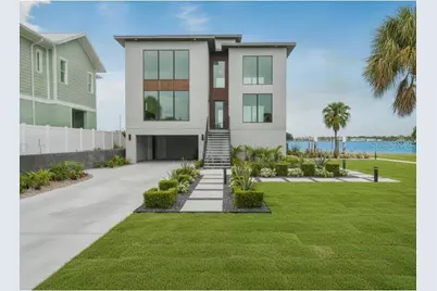 14217 E Parsley Drive, Saint Petersburg, FL 33708 - Photo 1