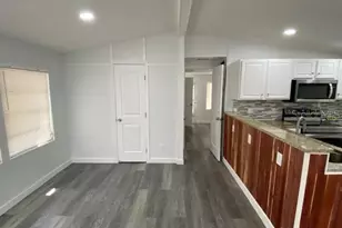 4851 W Gandy Blvd, Tampa, FL 33611 - Photo 5