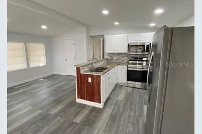 4851 W Gandy Boulevard #B10L30, Tampa, FL 33611 - Photo 5