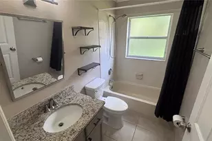 4613 River Overlook Dr, Valrico, FL 33596 - Photo 17