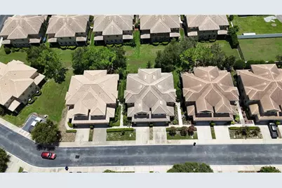 8240 Acadian Lane, Seminole, FL 33777 - Photo 5