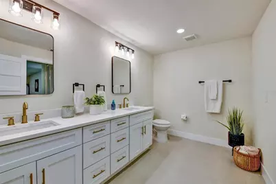207 Dunbridge Drive, Palm Harbor, FL 34684 - Photo 19