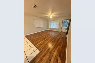 2896 Meadow Lake Avenue, Largo, FL 33771 - Photo 3