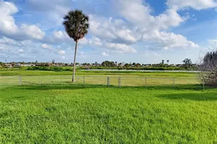 4044 Headsail Dr, New Port Richey, FL 34652 - Photo 27