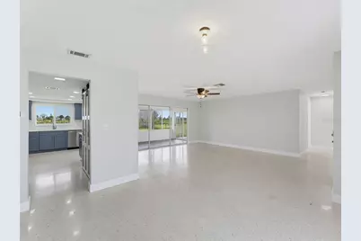 4044 Headsail Drive, New Port Richey, FL 34652 - Photo 17