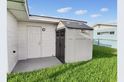 4044 Headsail Drive, New Port Richey, FL 34652 - Photo 25