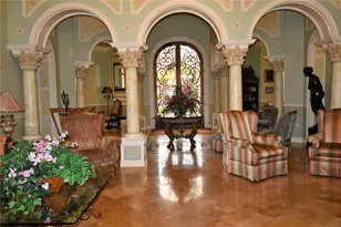 2723 Via Capri, Clearwater, FL 33764 - Photo 17