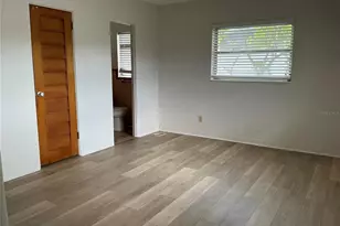 7360 111th St, Seminole, FL 33772 - Photo 13