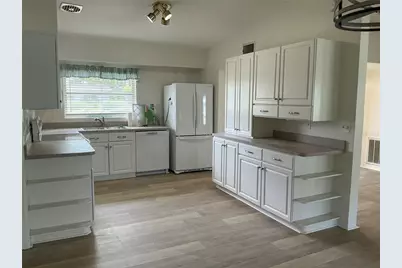 7360 111th Street, Seminole, FL 33772 - Photo 11