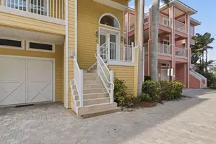 2718 Gulf Blvd, Indian Rocks Beach, FL 33785 - Photo 9
