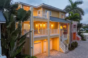 2718 Gulf Blvd, Indian Rocks Beach, FL 33785 - Photo 1