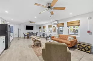841 4th Ave N, Saint Petersburg, FL 33701 - Photo 9