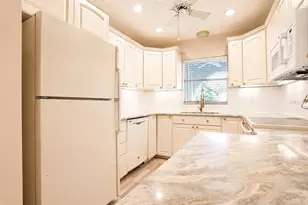 510 Palmer Cir, Palm Harbor, FL 34685 - Photo 11