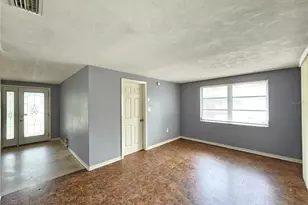 1702 Aqua Ln, Holiday, FL 34691 - Photo 11