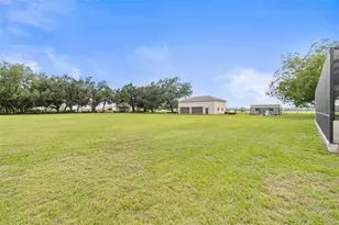 5319 W Trapnell Rd, Dover, FL 33527 - Photo 29