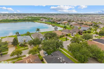 901 Parker Den Drive, Ruskin, FL 33570 - Photo 39