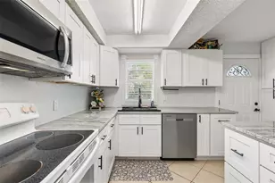 18632 Rosemary Rd, Aripeka, FL 34679 - Photo 13