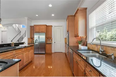3911 W Dale Avenue, Tampa, FL 33609 - Photo 15