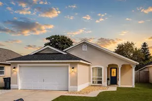 1712 Erin Brooke Dr, Valrico, FL 33594 - Photo 1