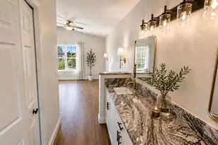 1712 Erin Brooke Dr, Valrico, FL 33594 - Photo 3