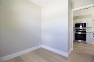 5919 33rd Ave N, Saint Petersburg, FL 33710 - Photo 21
