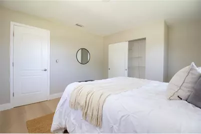 5919 33rd Avenue N, Saint Petersburg, FL 33710 - Photo 17