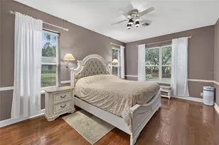 2928 Chelsea Woods Dr, Valrico, FL 33596 - Photo 9