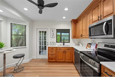 3010 Longbrooke Way, Clearwater, FL 33760 - Photo 13