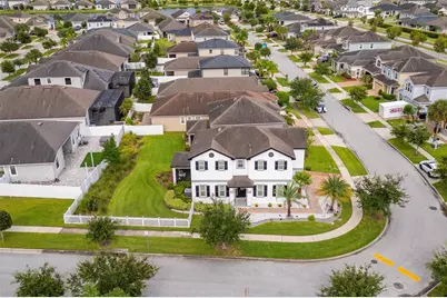 2527 Nouveau Way, Kissimmee, FL 34741 - Photo 7