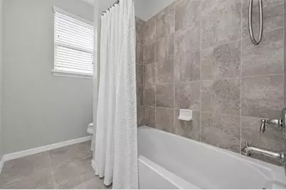2527 Nouveau Way, Kissimmee, FL 34741 - Photo 29