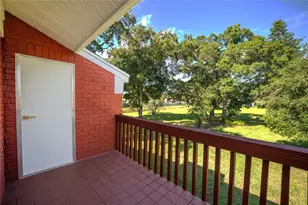 8210 12th Way N, Saint Petersburg, FL 33702 - Photo 9